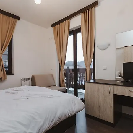 Guest house 2 Iosifova 3*