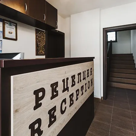 Pensión 2 Iosifova 3*