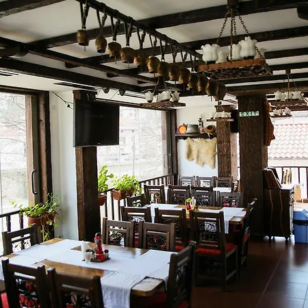 Guest house 2 Iosifova 3*