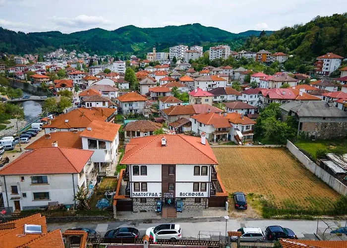 2 Iosifova Pensionat 3*